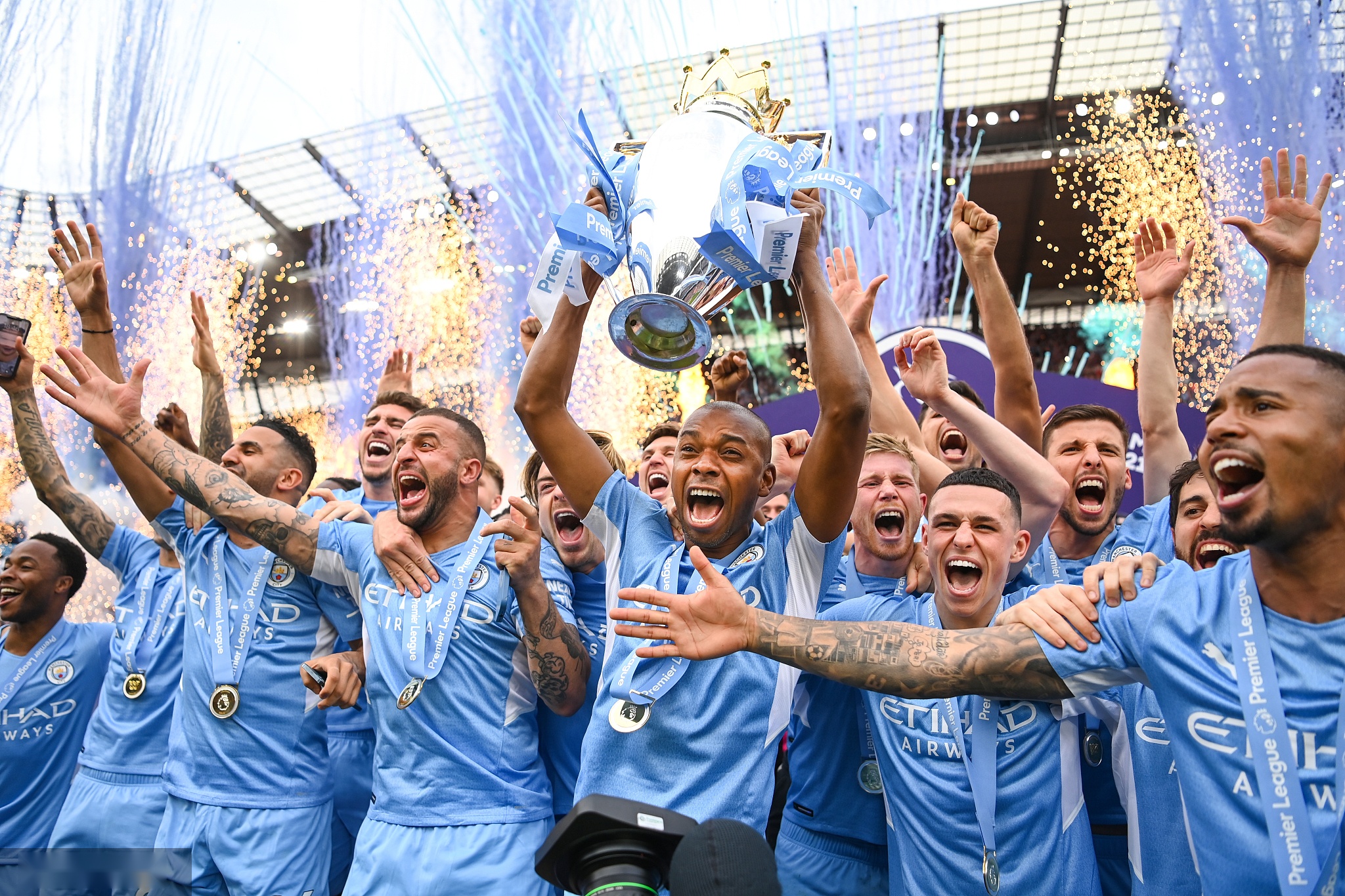 的球队时依 的球队时依